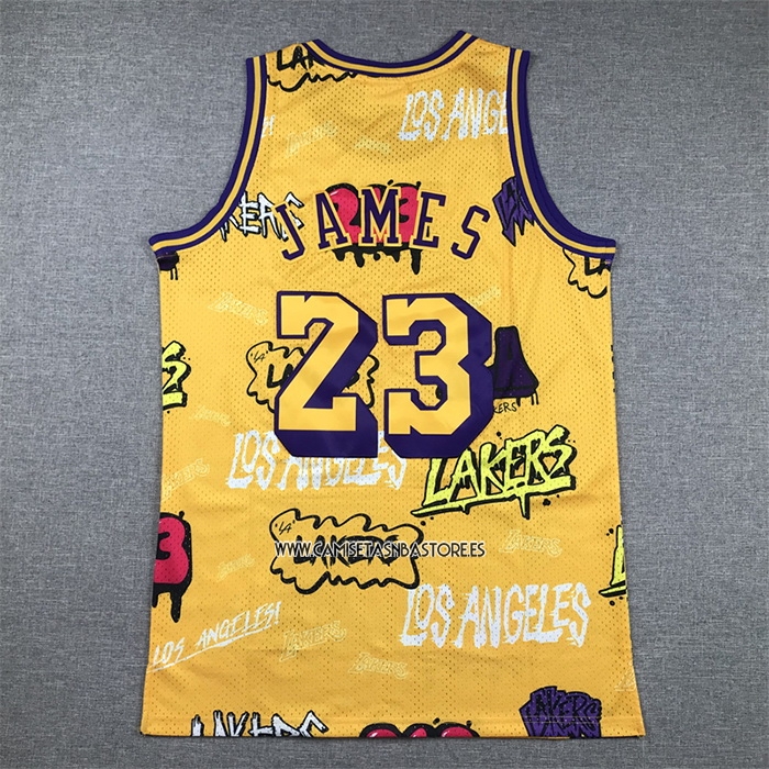 LeBron James NO 23 Camiseta Los Angeles Lakers Mitchell & Ness Slap Sticker 2018-19 Amarillo